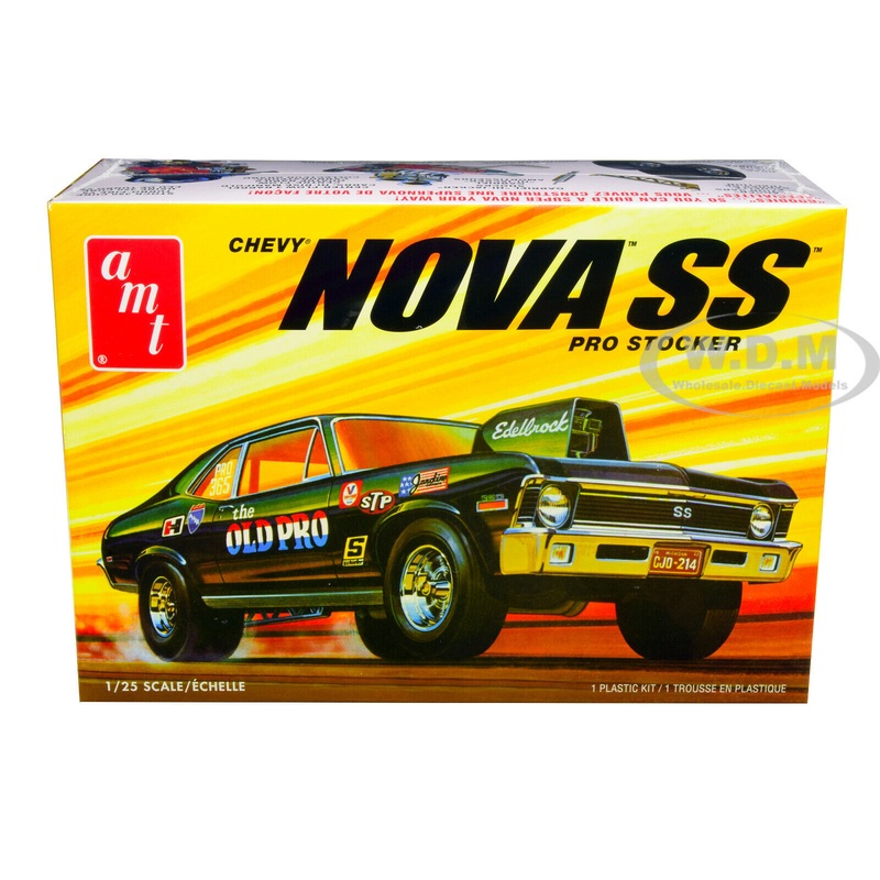 AMT 1142 1/25 1972 Chevy Nova SS Old Pro