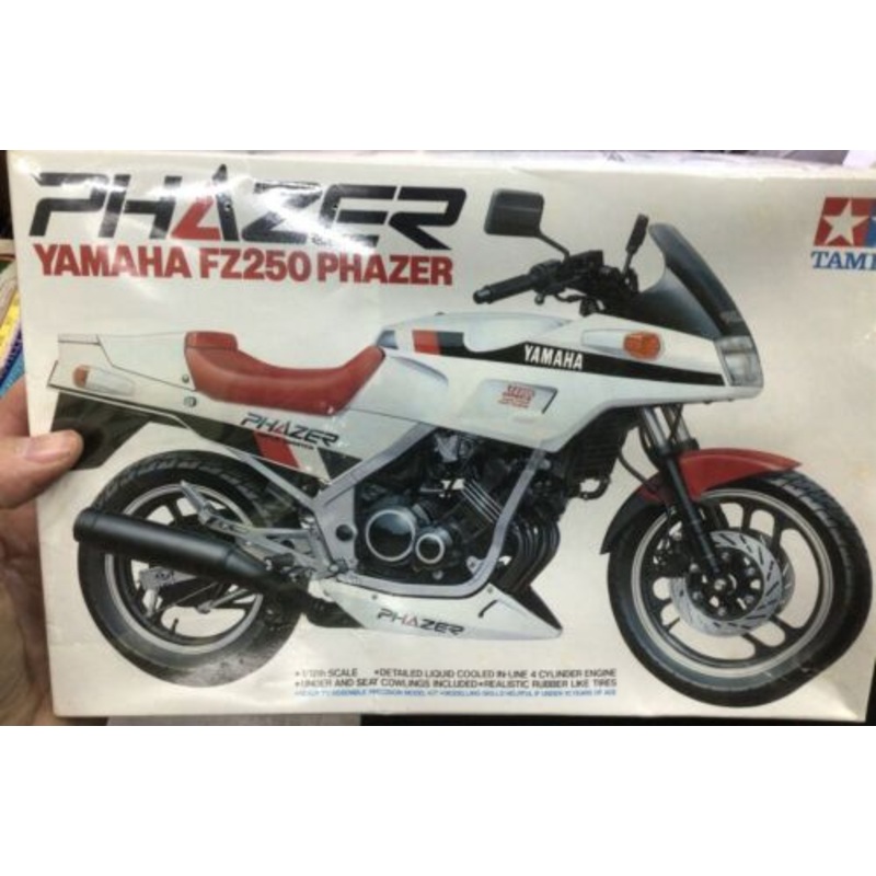 TAMIYA 1447 1/12 Yamaha FZ250 Phazer