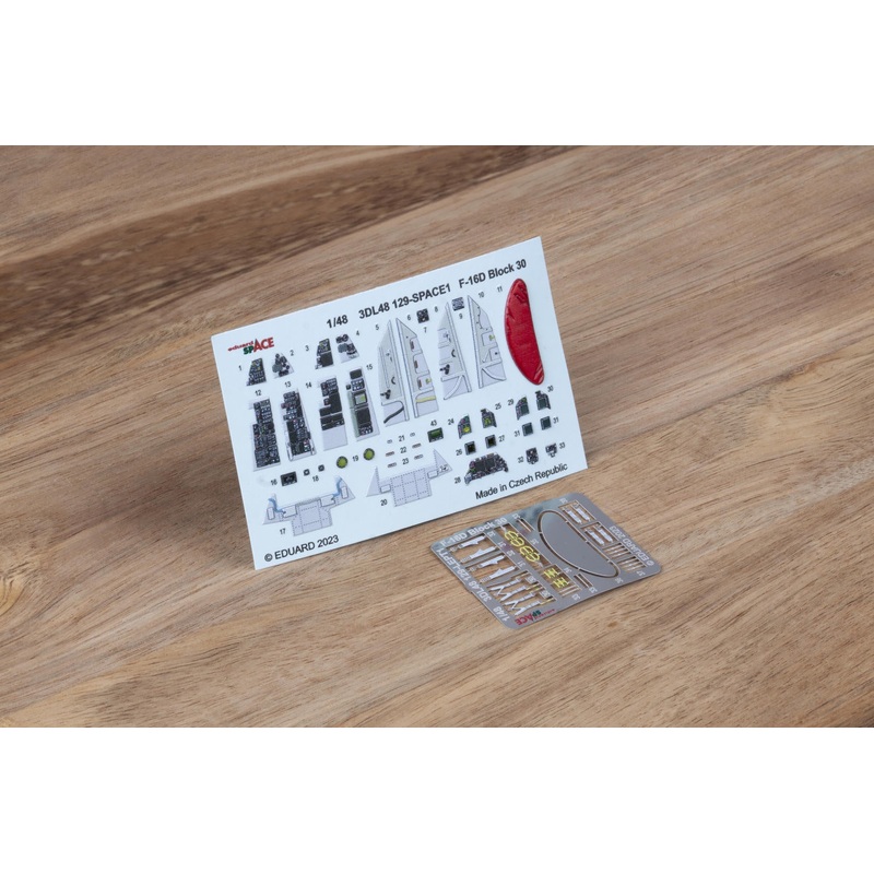 Eduard - 1/48 F-16D Block 30 SPACE set (for Kinetic) 3DL48129