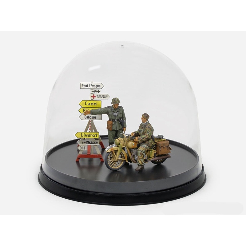 Tamiya - Display Case J (Dome)