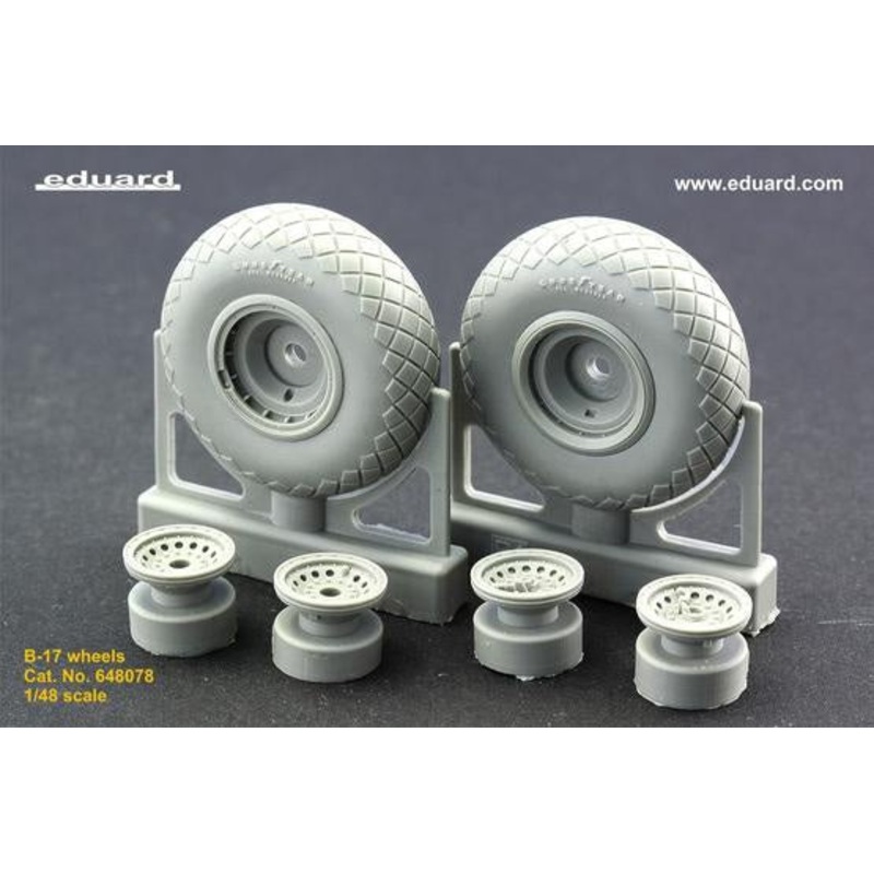 Eduard - 1/48 B-17 Wheels  Brassin set (for Revell / Monogram) 648078