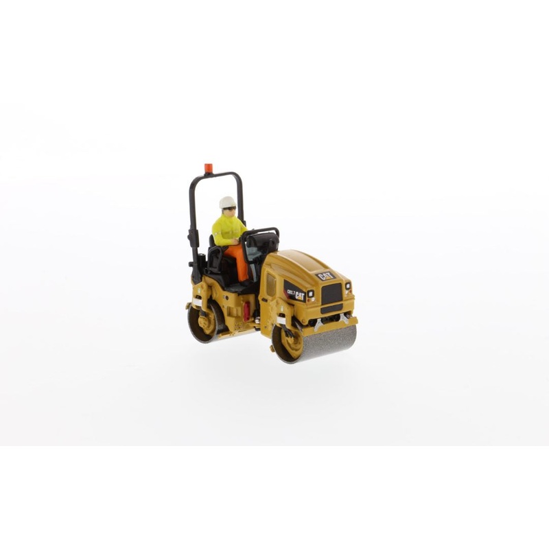 CAT/DM  - 1/50  CB2.3 Utility Compactor HL