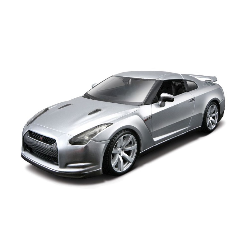 Maisto - 1/24 Nissan GT-R R35 2009 (Kit)