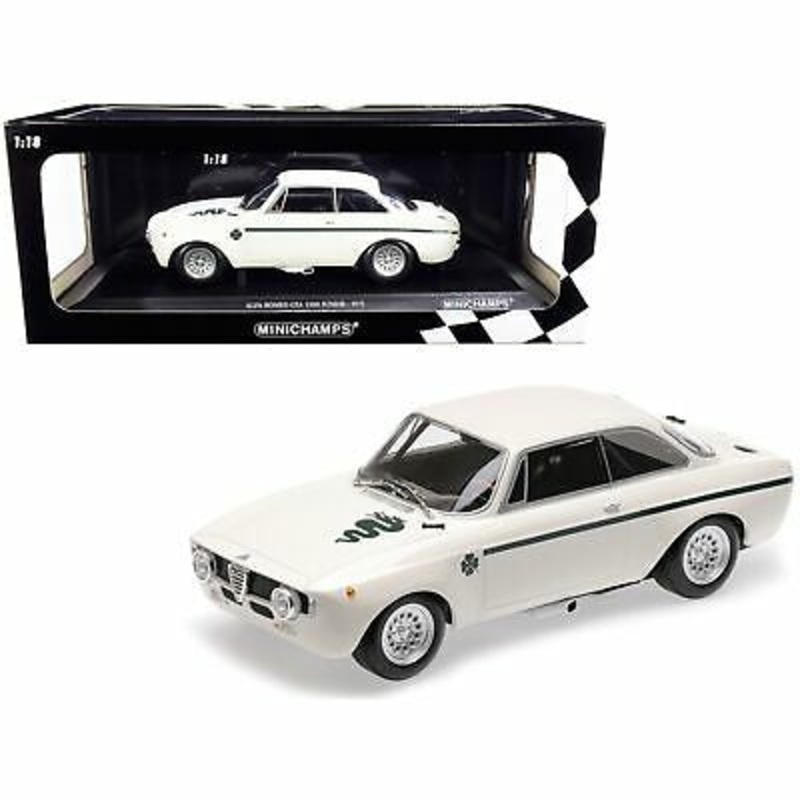 Minichamps - 1/18 Alfa Romeo GTA 1300 Junior 1971 White Limited Edition