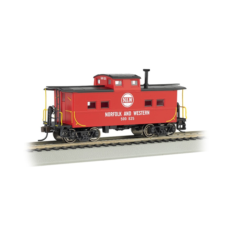 Bachmann 16817 HO Scale Northeastern Caboose Norfolk & Western (Red) N&W 500825