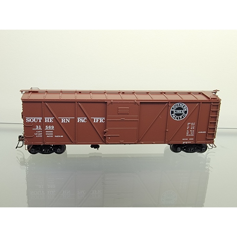 Rapido Trains 171054A HO Scale B-50-16 Boxcar Southern Pacific "1946-1952" SP # Varies