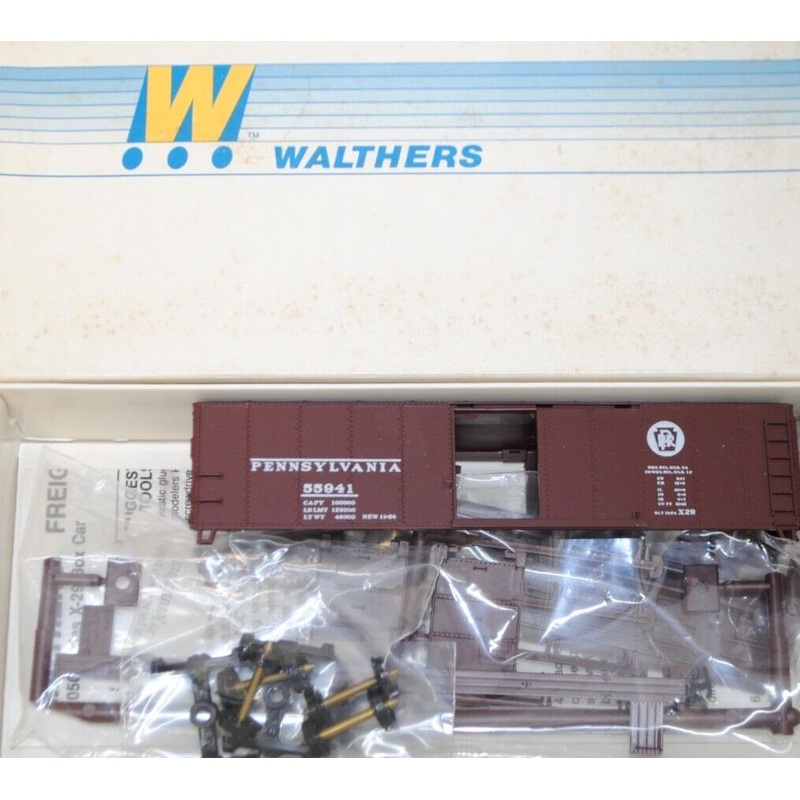 Walthers 932-2051A HO Scale 40' 40' X29 Boxcar Kit PRR Circle Keystone #'s Vary - NOS