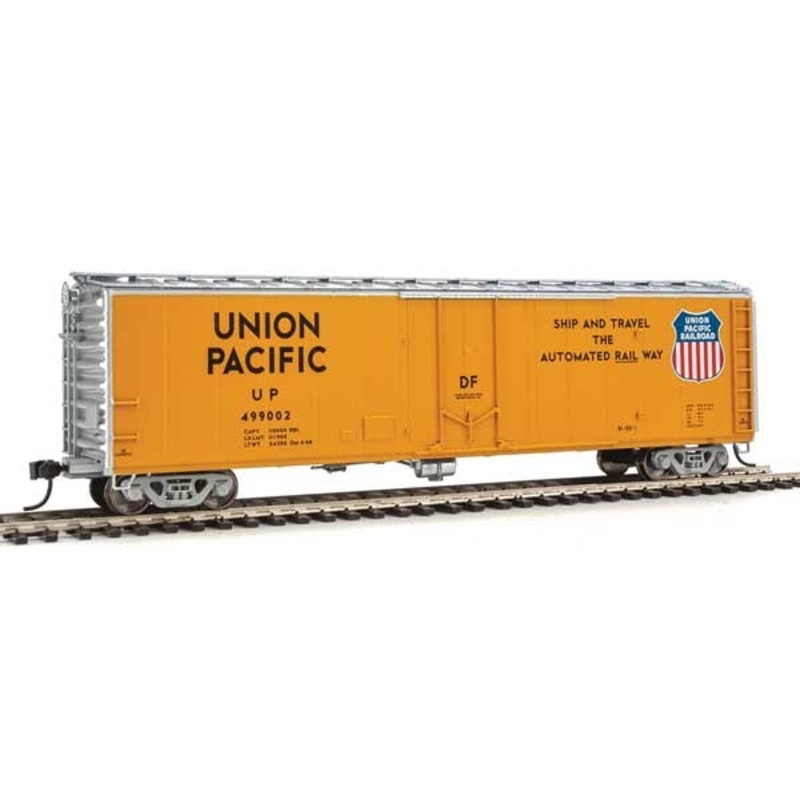 Walthers Mainline 910-2825 HO Scale 50' PC&F Insulated RBL Boxcar Union Pacific UP 499002