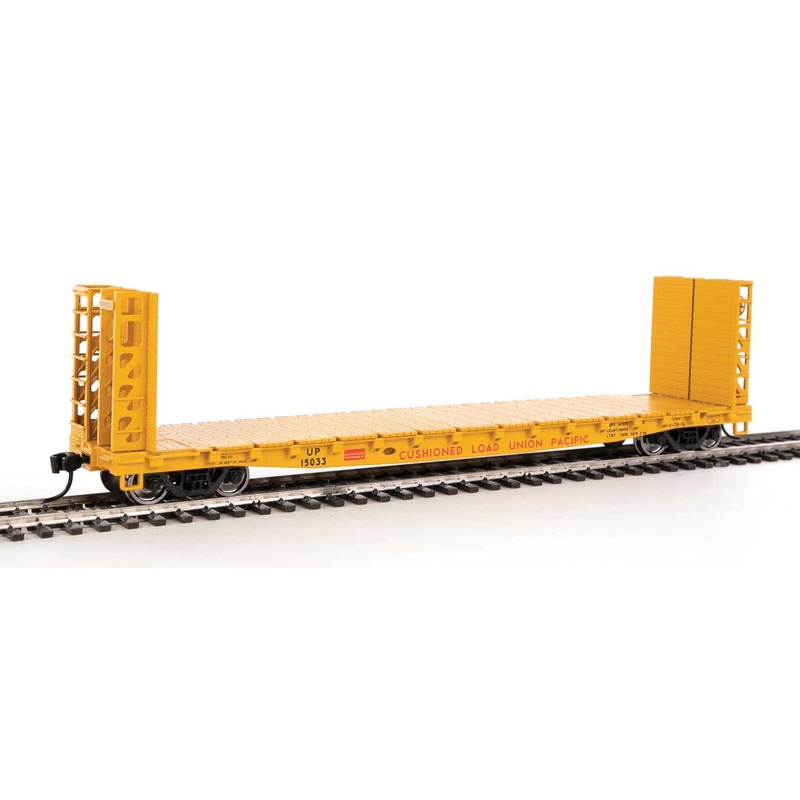 Walthers 910-5916 HO GSC Bulkhead Flatcar Union Pacific UP 15033