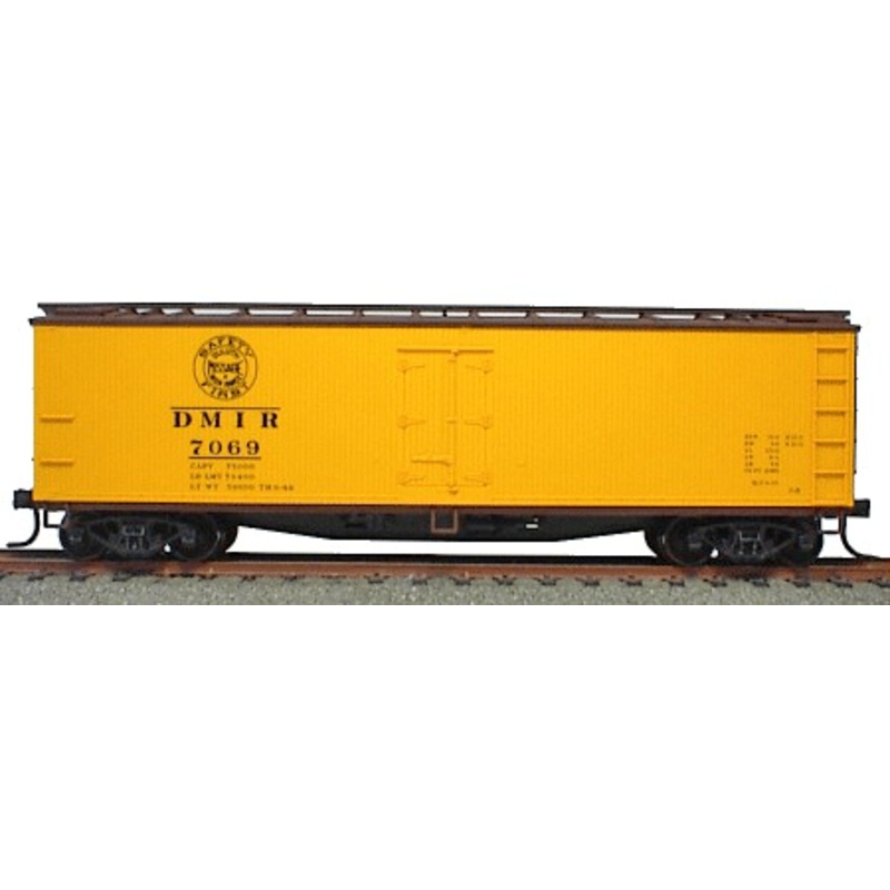 Accurail 4831 HO Scale 40' Wood Reefer Kit DM&IR - NOS