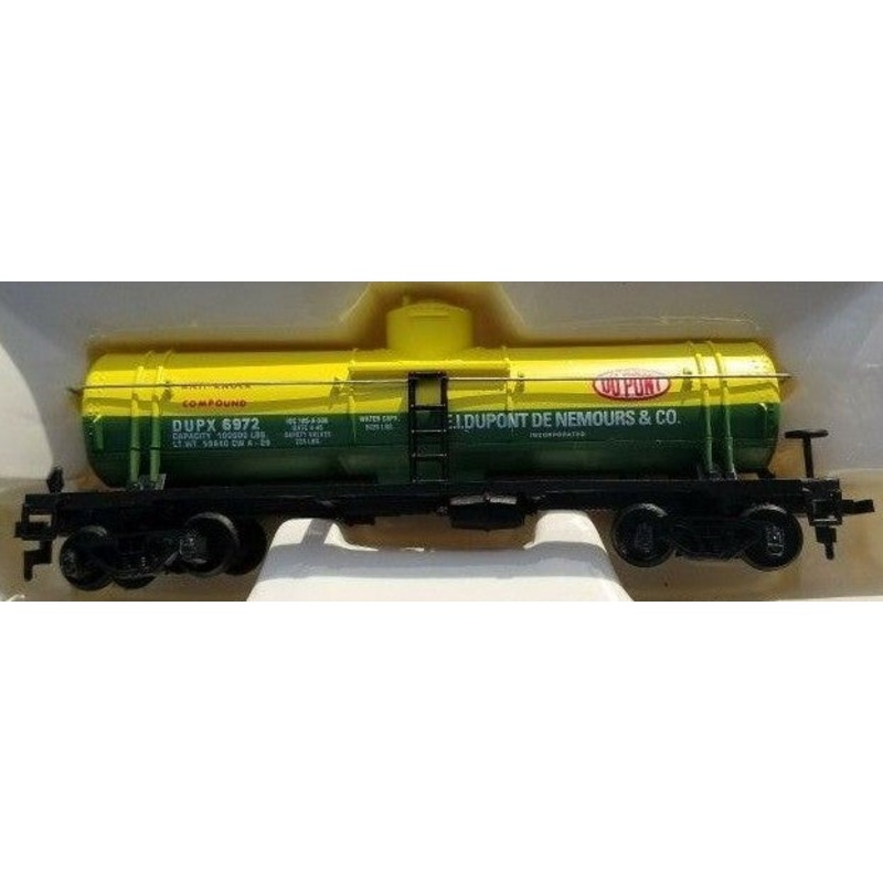 Mantua 732-516 HO Scale 35' Tank Car Dupont DUPX 6972 - NOS