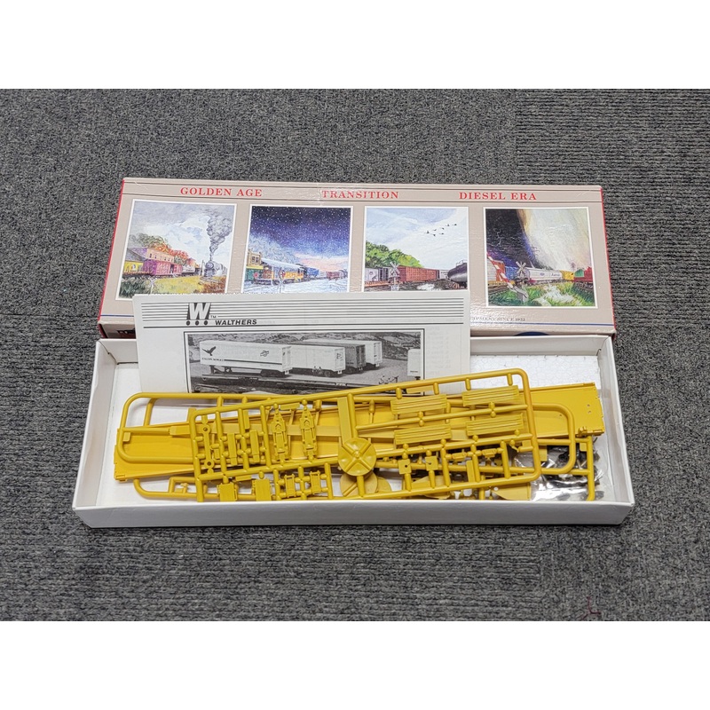 Walthers 932-4951 89' F89F Channel Side Flatcar Kit TTX 150869 - NOS