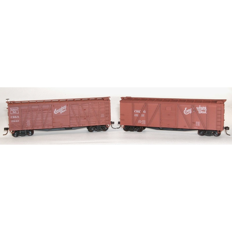 Accurail 1210 HO Scale 40' Outside Braced Boxcar Kit Burlington CB&Q 2 Pack - NOS