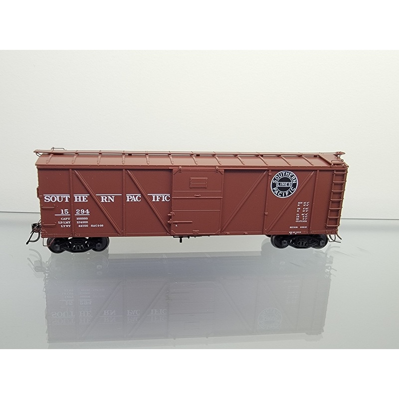 Rapido Trains 171007A HO Scale B-50-15 Boxcar Southern Pacific "1931 to 1946" SP # Varies