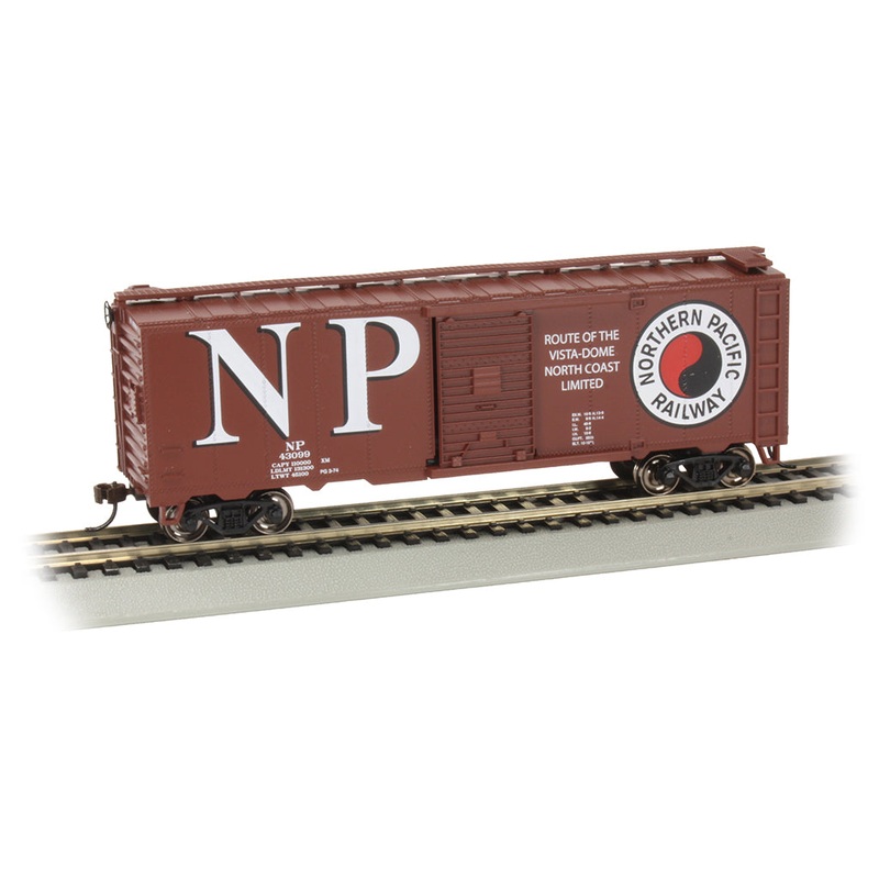 Bachmann 17015 HO Scale 40' Boxcar Northern Pacific NP 43009