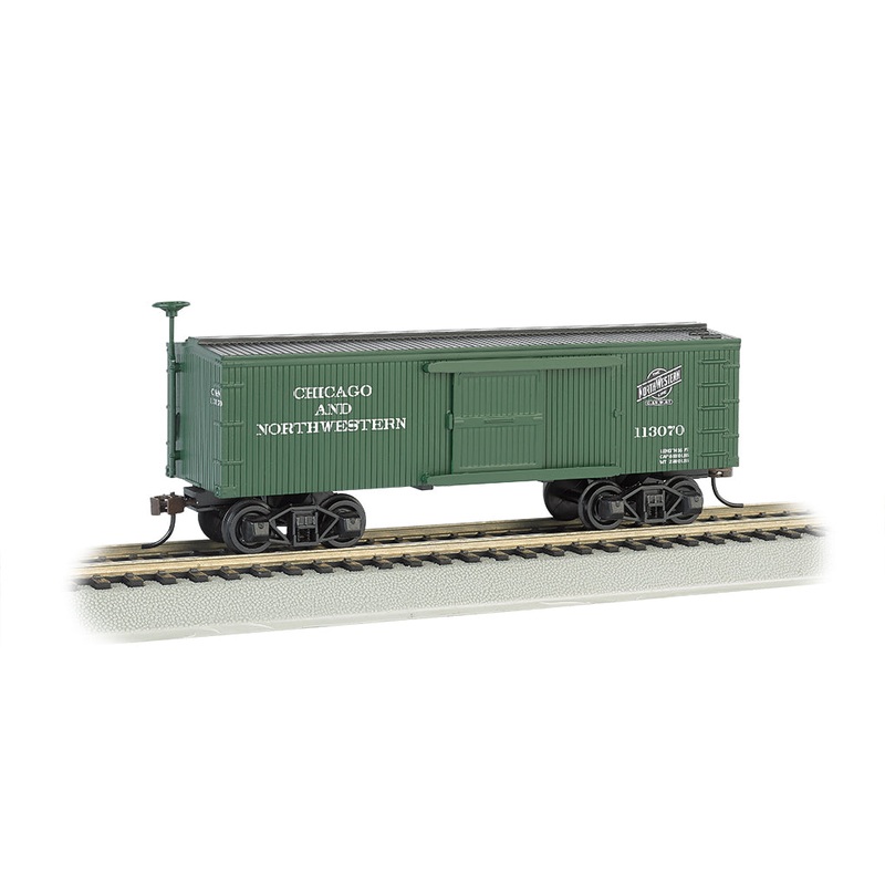 Bachmann 72306 HO Scale 34' Old Time Wood Boxcar Chicago & NorthWestern CNW
