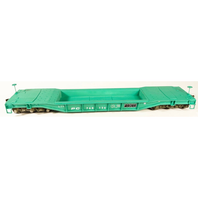 Funaro & Camerlengo 6941 HO Scale Ex-PRR F33 Well Flatcar with Penn Central Decals Resin Kit