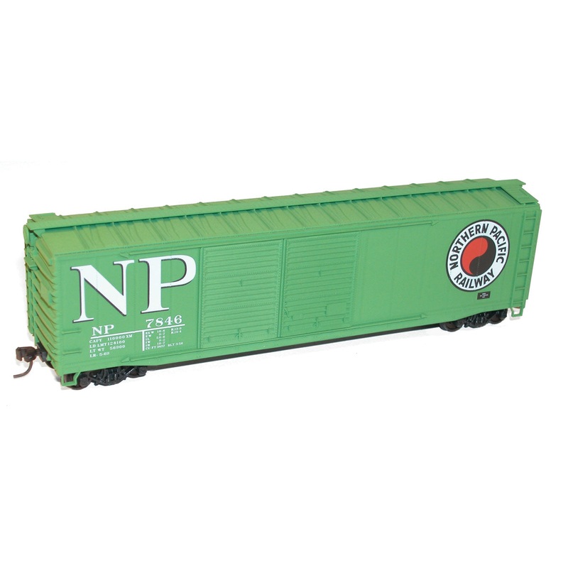 Accurail 5235 HO Scale 50' Double Door Boxcar Kit Northern Pacific NP