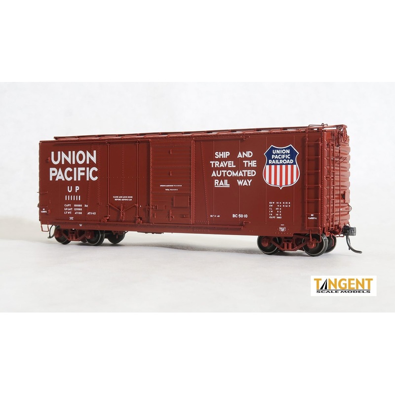 Tangent Scale Models 26062-04 HO Scale 40' PS-1 Combo Door Boxcar Union Pacific UP 111126