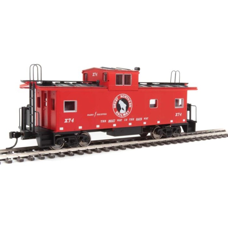 Walthers Mainline 910-8753 HO Scale Wide Vision Caboose Great Northern GN X74