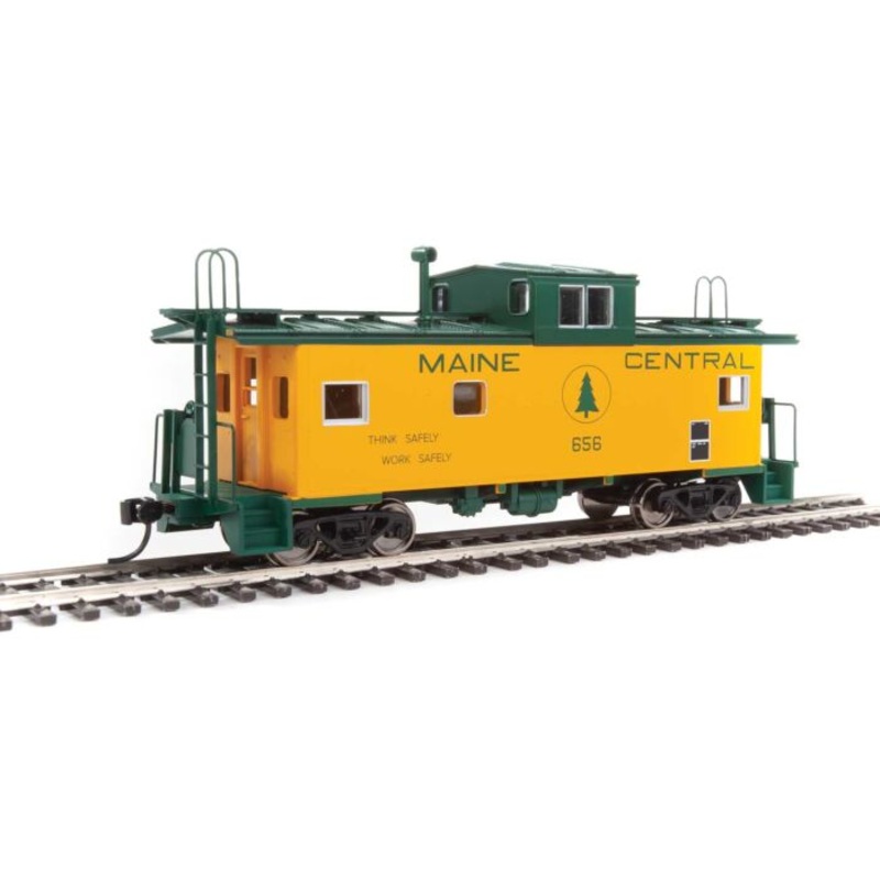 Walthers Mainline 910-8756 HO Scale Wide Vision Caboose Maine Central MEC 656