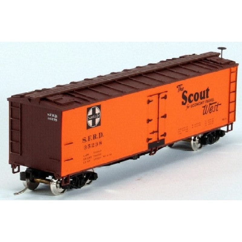 Accurail Accuready 94816 HO Scale 40' Wood Reefer Santa Fe "Scout" - NOS