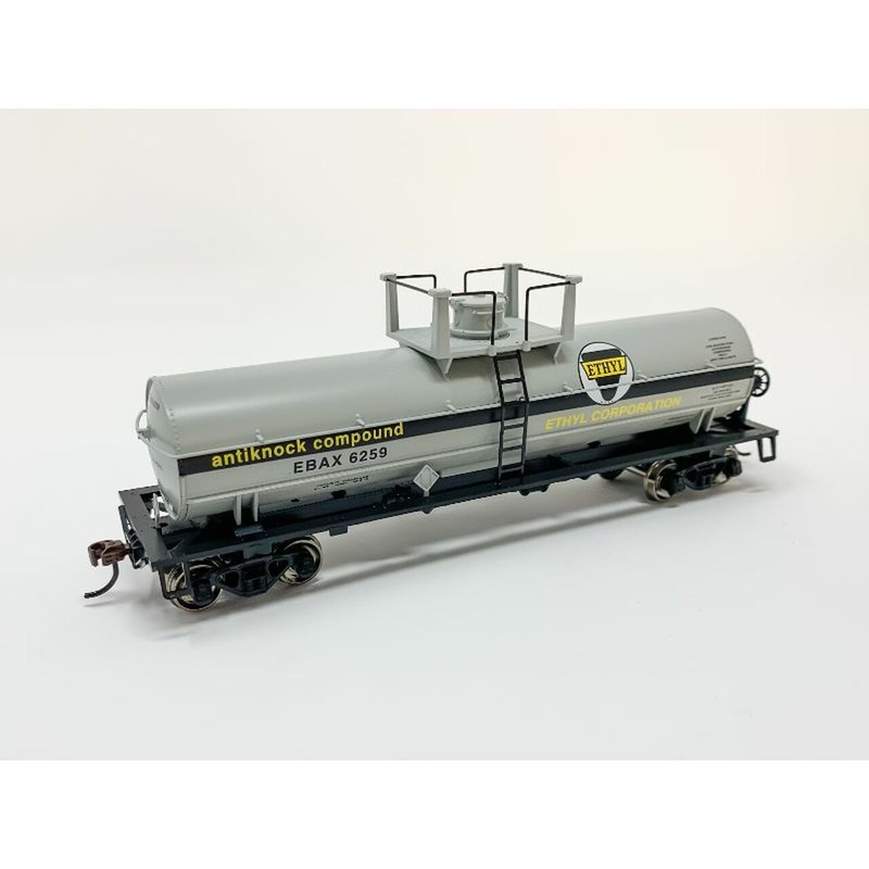 Roundhouse 1117 HO Scale Chemical Tank Car Ethyl Corporation EBAX 6259