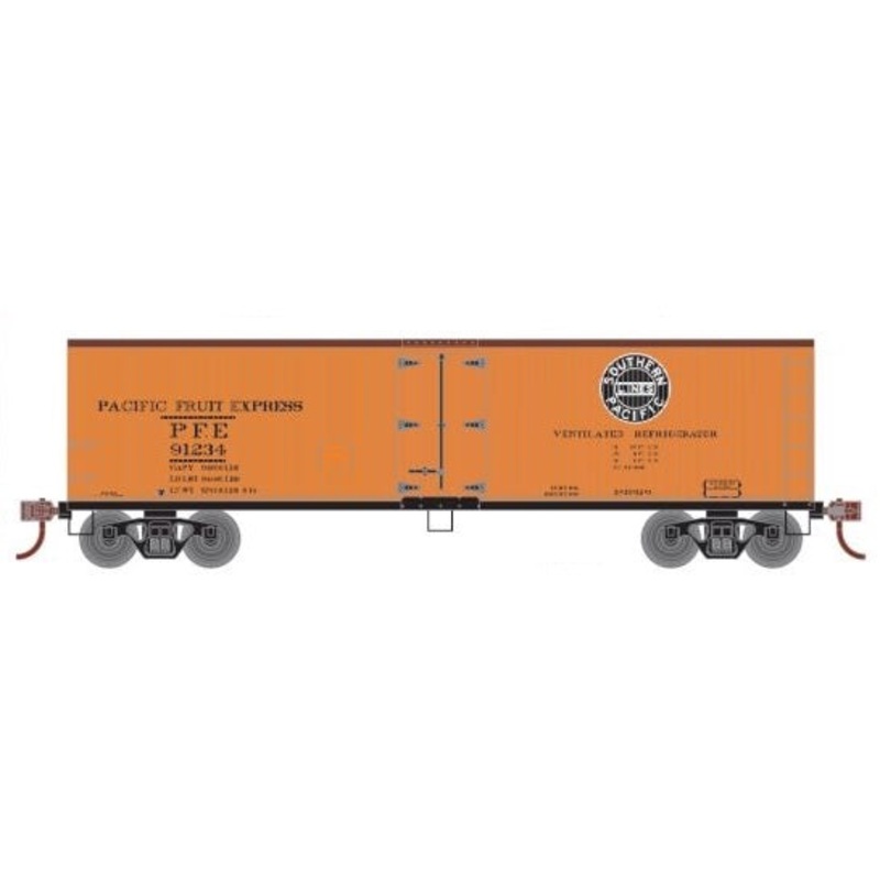 Roundhouse 85600 HO Scale 40' Wood Reefer SP/PFE 92083 - NOS