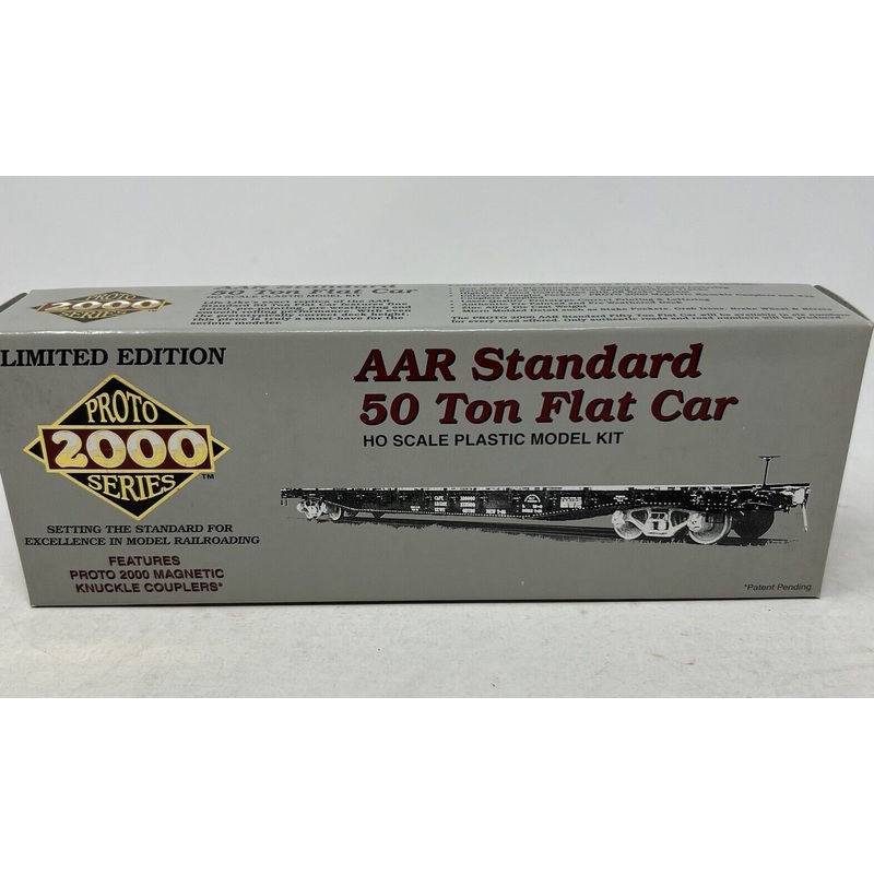 Life-Like Proto 2000 433-31455 HO Scale AAR 50 Ton Flat Car w/ Load Undecorated