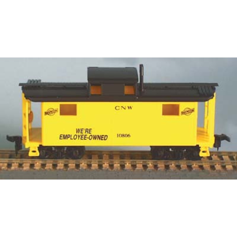 Bowser/English's 3-3004 HO Scale Steel Caboose Kit Chicago NorthWestern C&NW - NOS