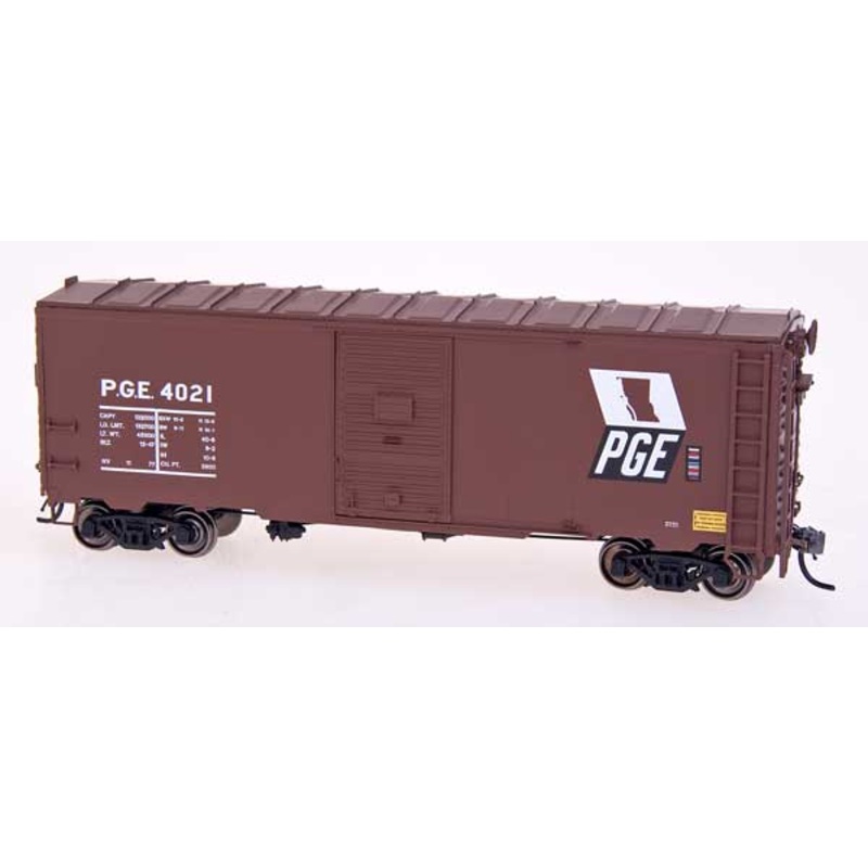 Intermountain 46808-09 HO Scale 40' Modified  Boxcar Pacific Great Eastern PGE 4021 - NOS