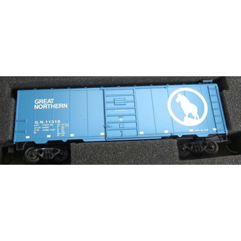 Roundhouse 70709 HO Scale 40' Boxcar Great Northern "Big Sky Blue" GN 11318- NOS