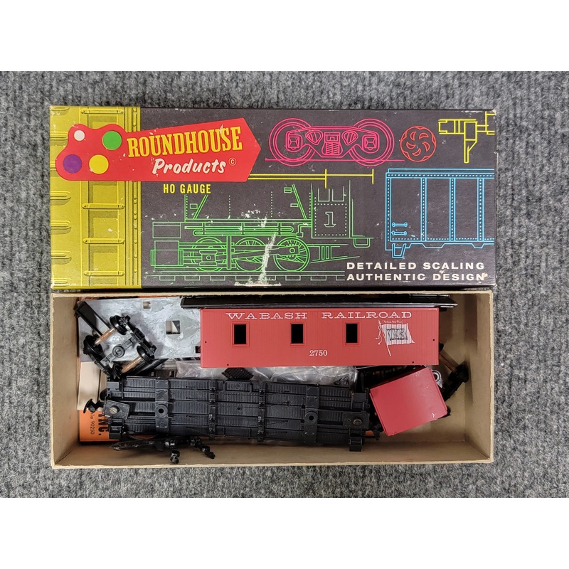 Roundhouse C404 HO Scale 3 Window Standard Caboose Kit Wabash - NOS