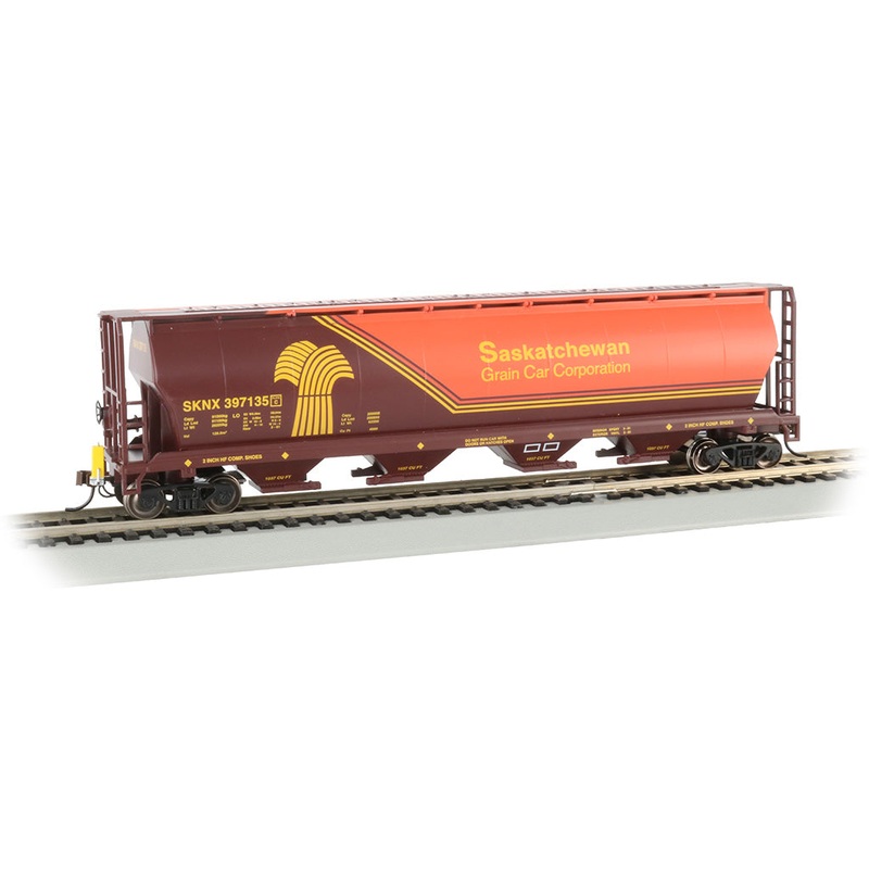 Bachmann 73802 HO Scale 4 Bay Covered Hopper with EOT Saskatchewan SKNX