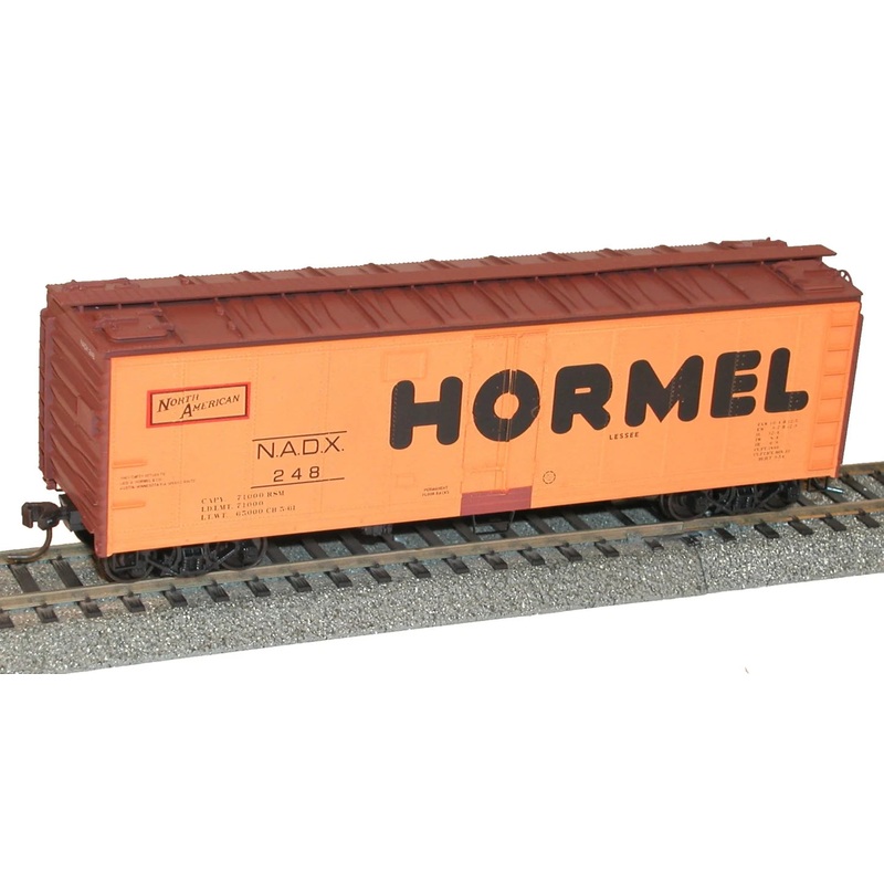 Accurail 8321 HO Scale 40' Steel Reefer Kit Hormel NADX 248
