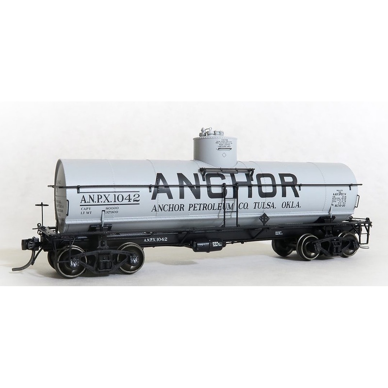 Tangent Scale Models 19123 GA 1917 8000 Gallon Insulated Tank Car Anchor Refining 1948+ ANPX
